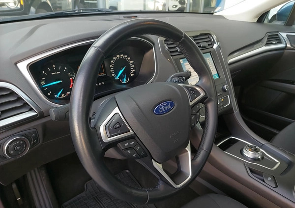 Ford Mondeo cena 82500 przebieg: 74426, rok produkcji 2019 z Chełmek małe 704